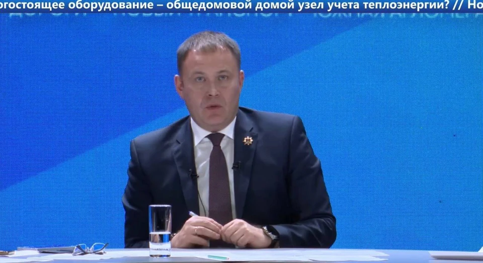 В Новокузнецке продолжается строительство поликлиники на улице Орджоникидзе.