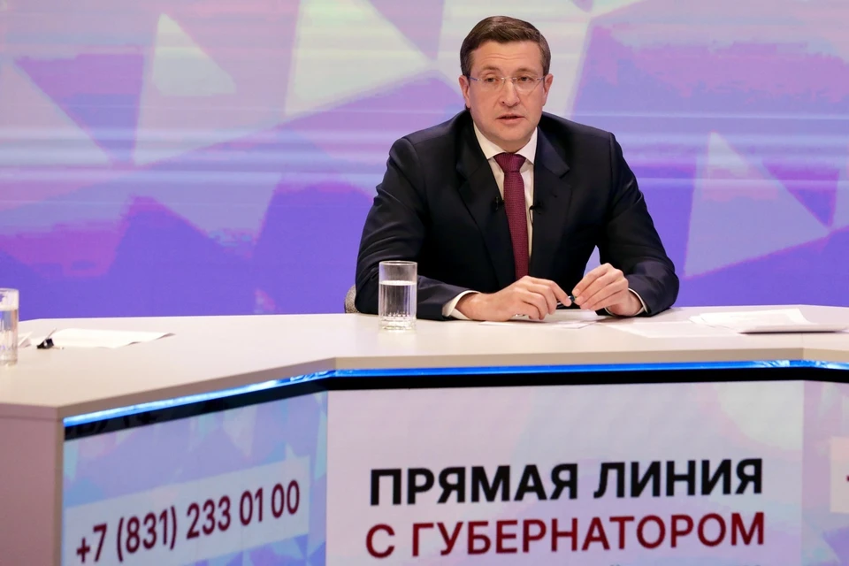 6,5 тысяч вопросов поступило на Прямую линию Глеба Никитина. ФОТО: Максим Герасимов.