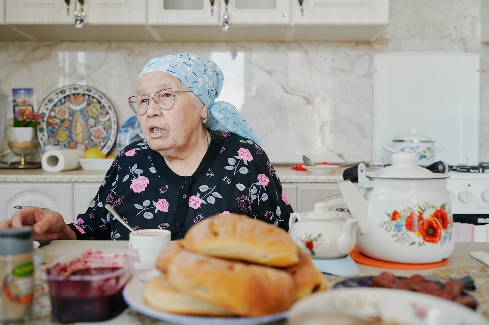 Из-за ДТП у Байрамбике чуть не сорвалась доставка гуманитарной помощи к Новому году