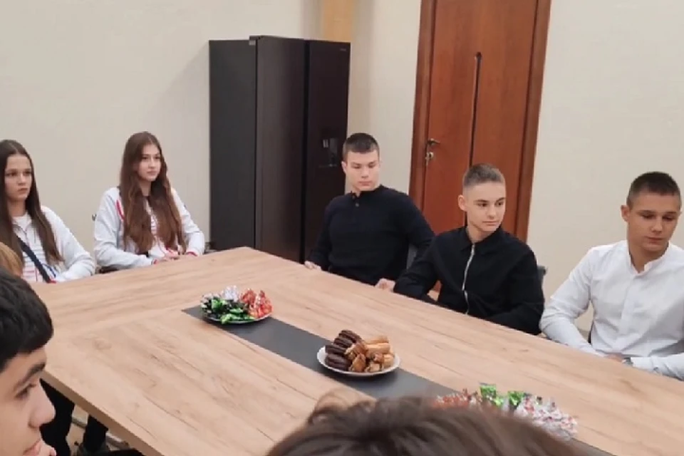 Спортсмены поделились своими впечатлениями от поездок и первых выступлений на столь высоком уровне. Фото: ТГ/Ширшов