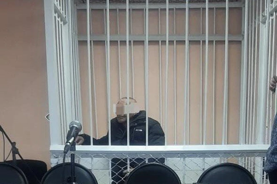 Жителя Балаганска осудили за покушение на убийство бывшей жены и детей.