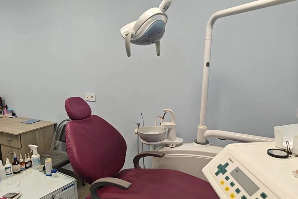 Первый капитальный ремонт с 1988 года: В Снежном восстановили детскую стоматологию. Фото: Минздрав ДНР