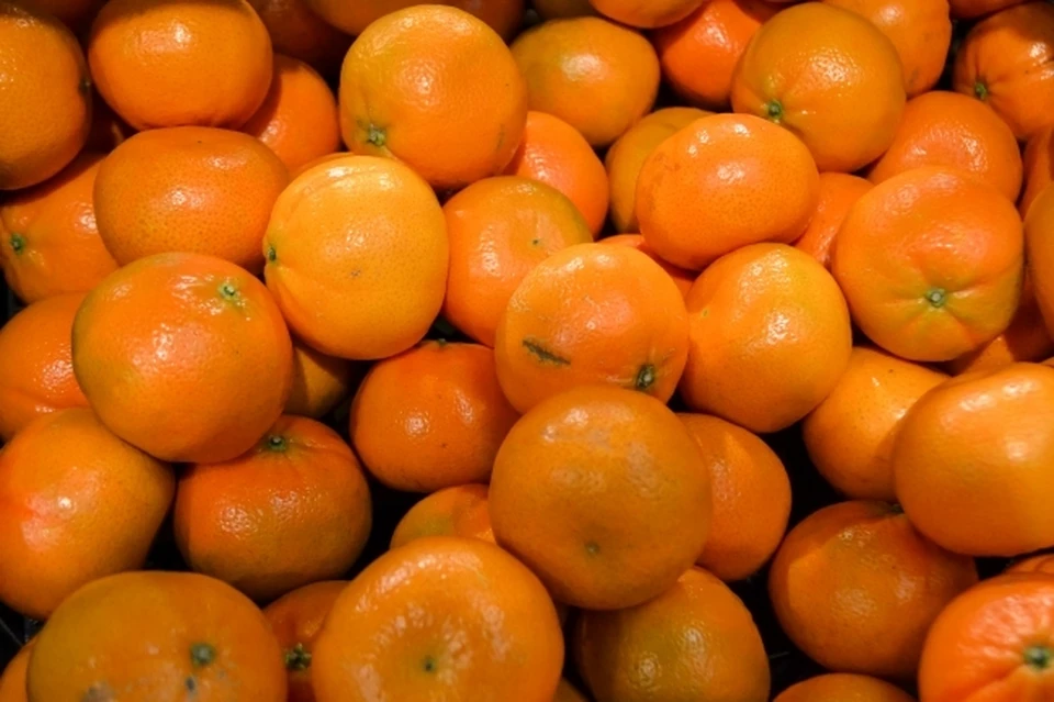 В Приморье ввезли более 22 тысяч тонн импортных мандаринов к Новому году