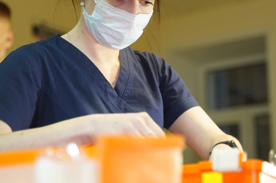 Медики лаборатории спасли замерзающего мужчину в Иркутске