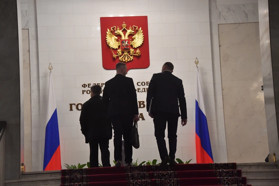 В России предложили закрепить наличие некоторых элементов на гербе РФ