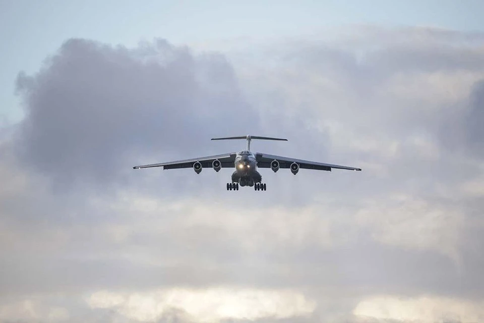 AFP: в Судане разбился военный самолет Ил-76, экипаж погиб