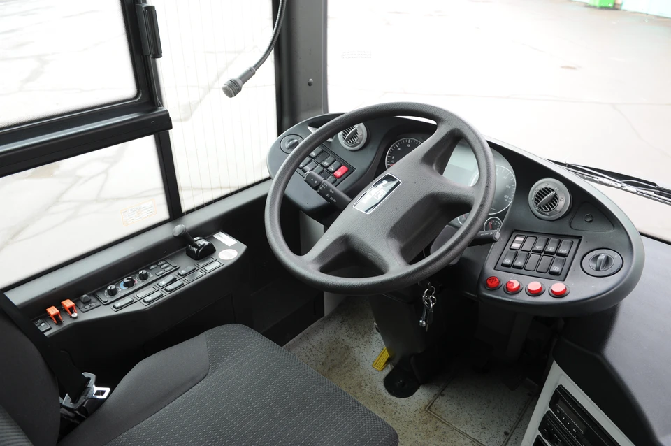 В Ростове обсудили работу пассажирского транспорта и зарплаты водителей.