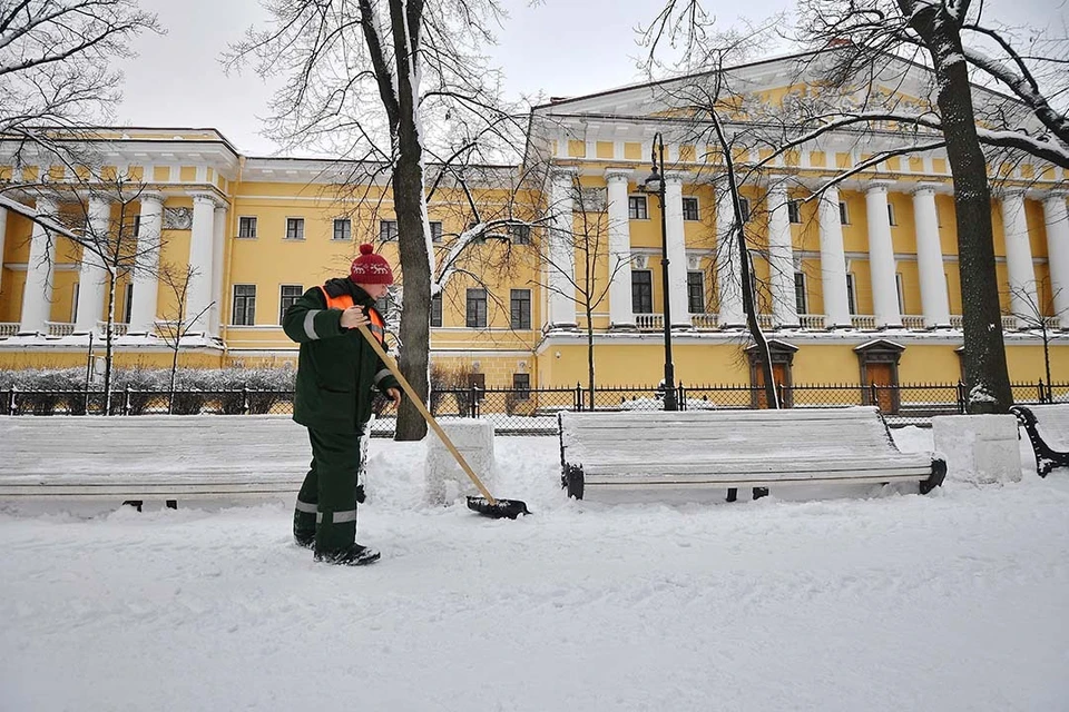 С 11 декабря службы перешли в усиленный режим работы.