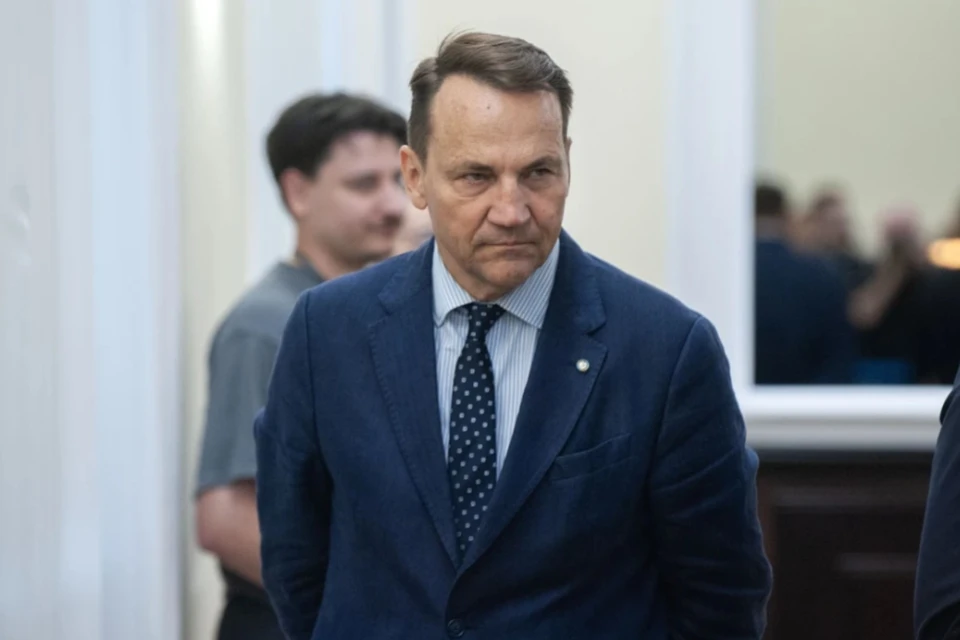 СМИ: Зеленский перевёл часть производства дронов и ракет на территорию Польши