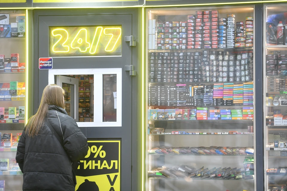 На владельца вейп-шопа завели уголовное дело за торговлю нелегальной продукцией