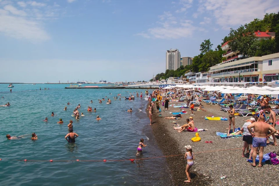 Пляж в Сочи