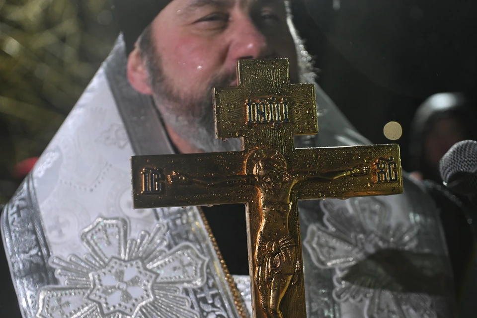Мэр Новосибирска поздравил православных жителей города с Крещением.