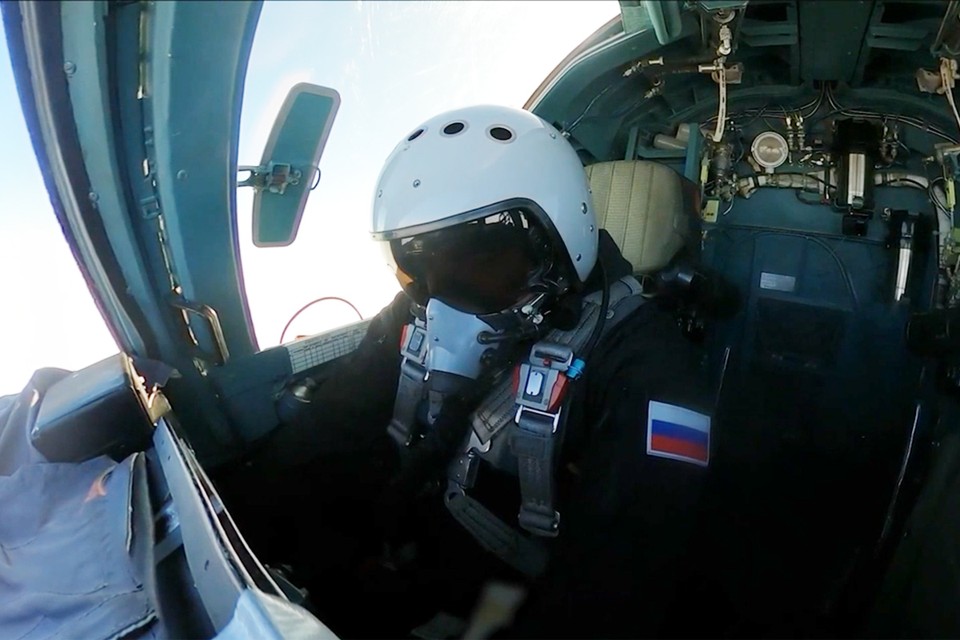 Объединенная группировка войск ВС РФ уничтожила за сутки 1075 украинских боевиков