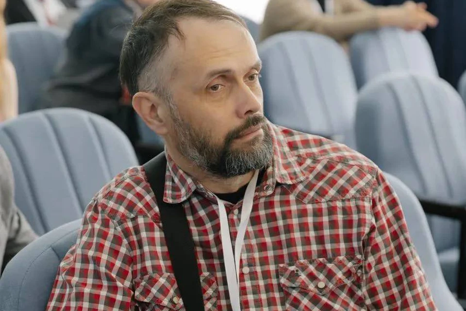 Иван Сотников обошел представителей более чем ста городов России и стал лучшим в номинации «Личный вклад в развитие туризма». Фото: правительство Оренбуржья