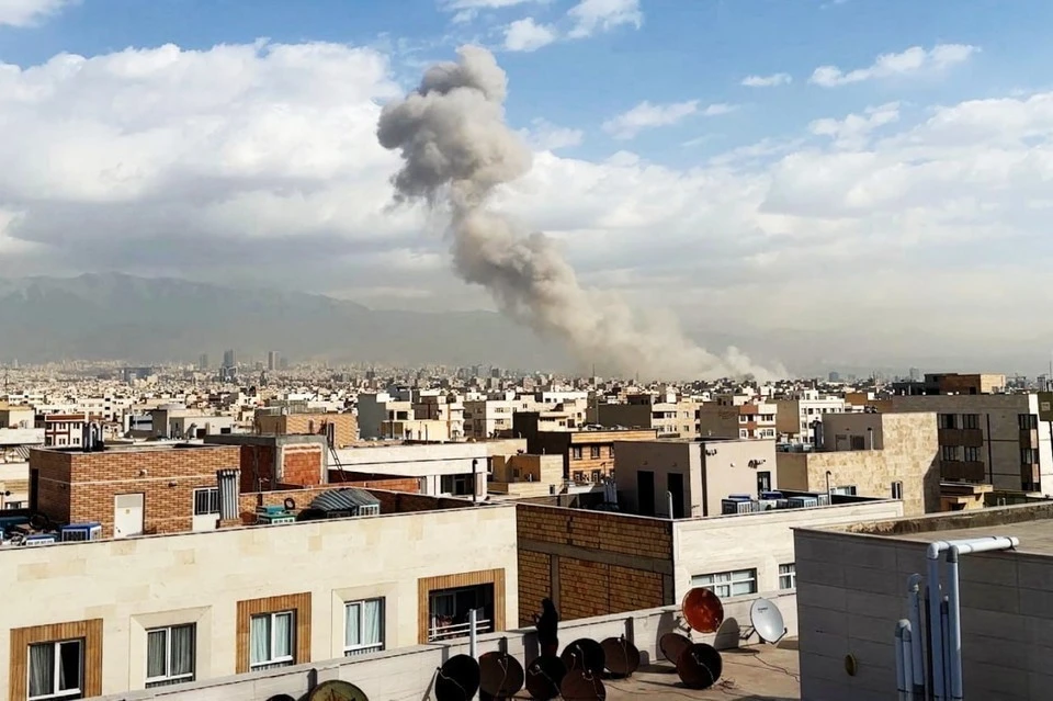 Fars: Иран атаковал военную базу США в Багдаде, начался пожар