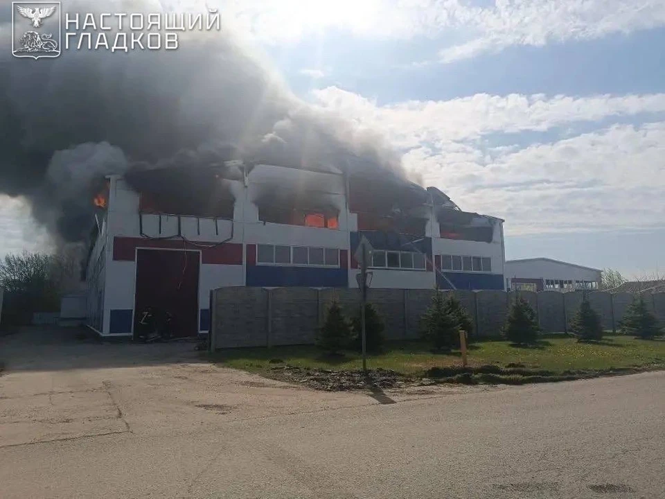 В Белгородском округе после атаки БПЛА загорелось складское помещение