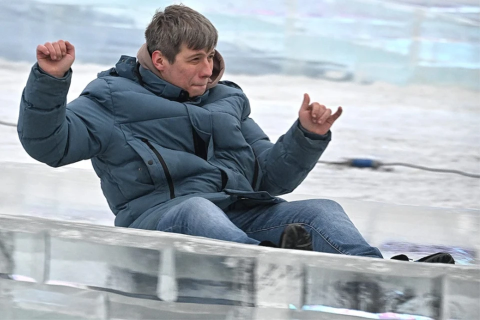 Гериатр Ткачева: люди до 39 лет считаются молодежью с точки зрения биологии