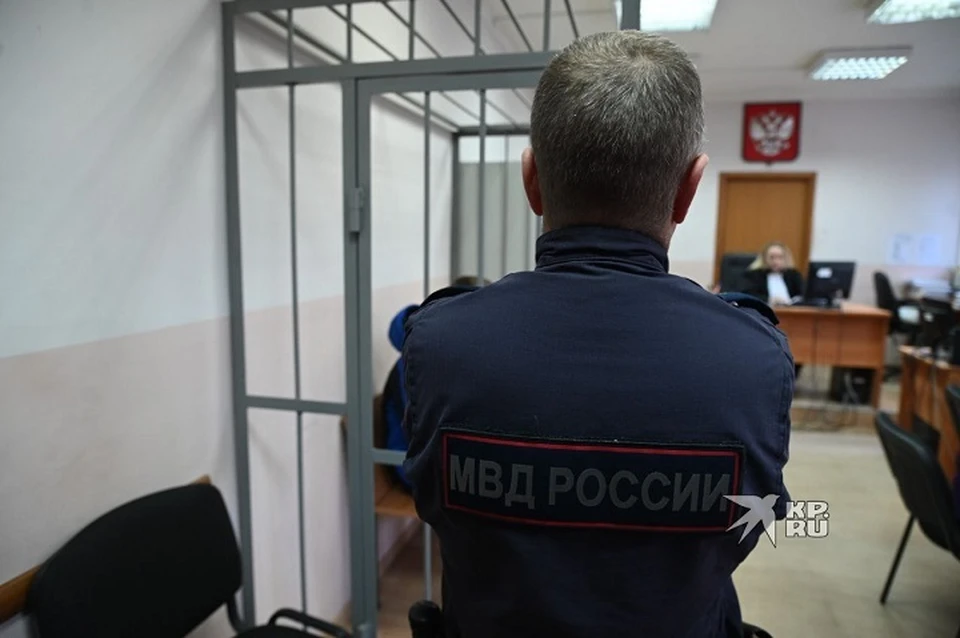 Экс-чиновнику смягчили меру пресечения