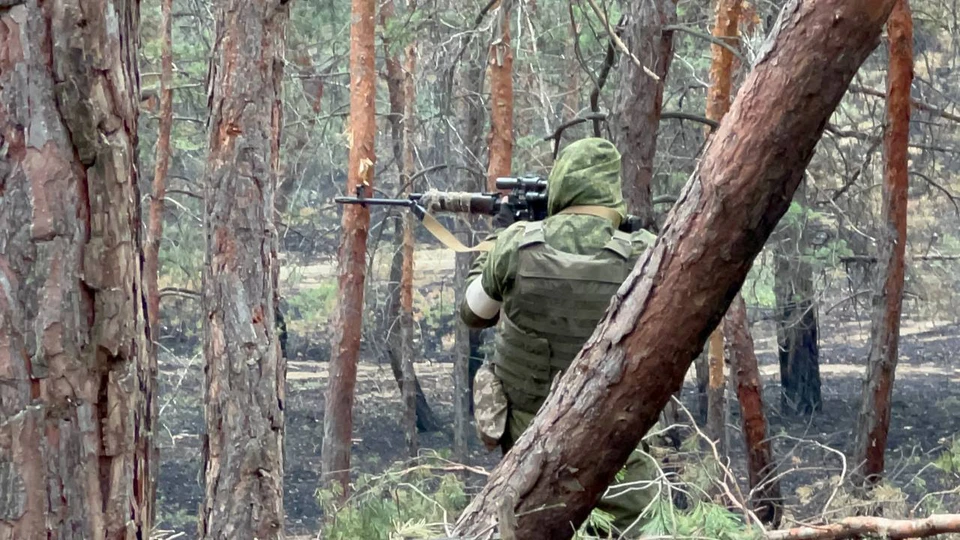 Военный из Приморья сбил из пулемета вражеские дроны и получил медаль Суворова