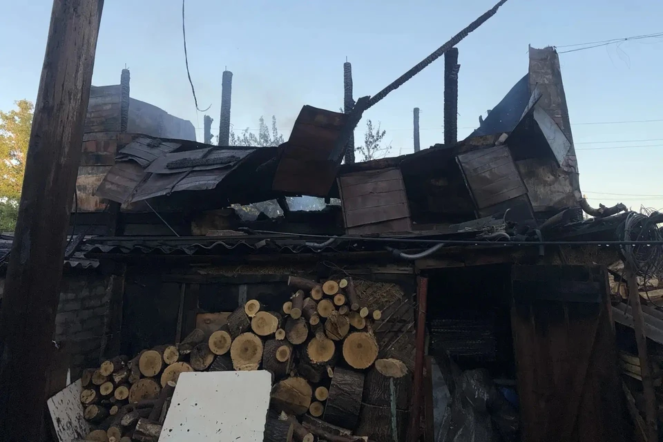 Подростки нередко проводили свободное время в брошенной постройке