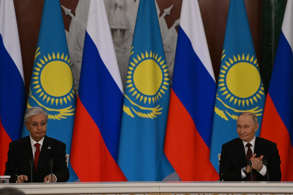Путин: постройка Россией АЭС в Казахстане создаст в стране целую атомную отрасль