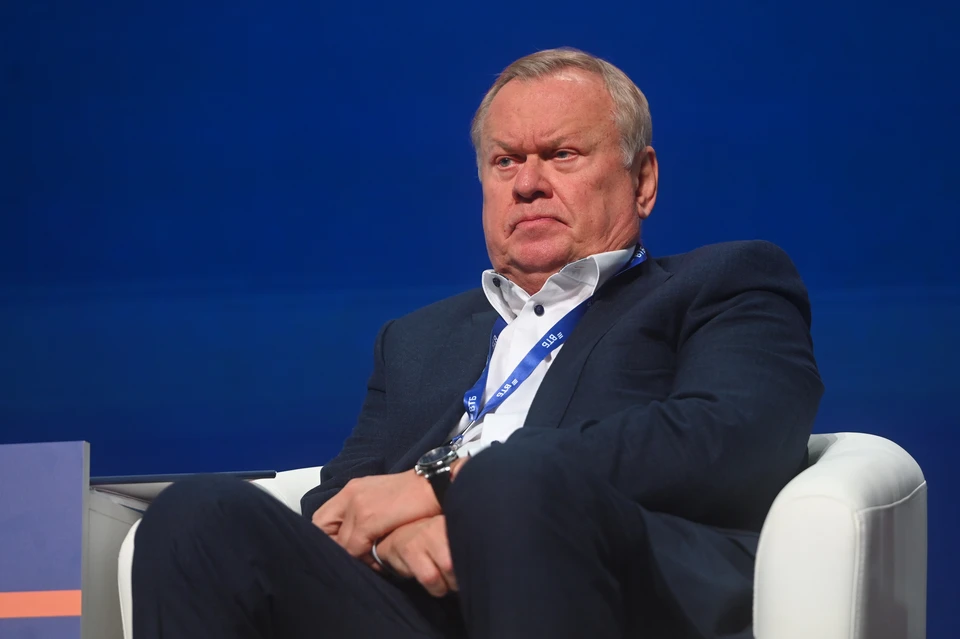 «Самый выгодный инструмент»: глава ВТБ Костин рассказал россиянам, куда выгоднее всего вложить 1 млн рублей
