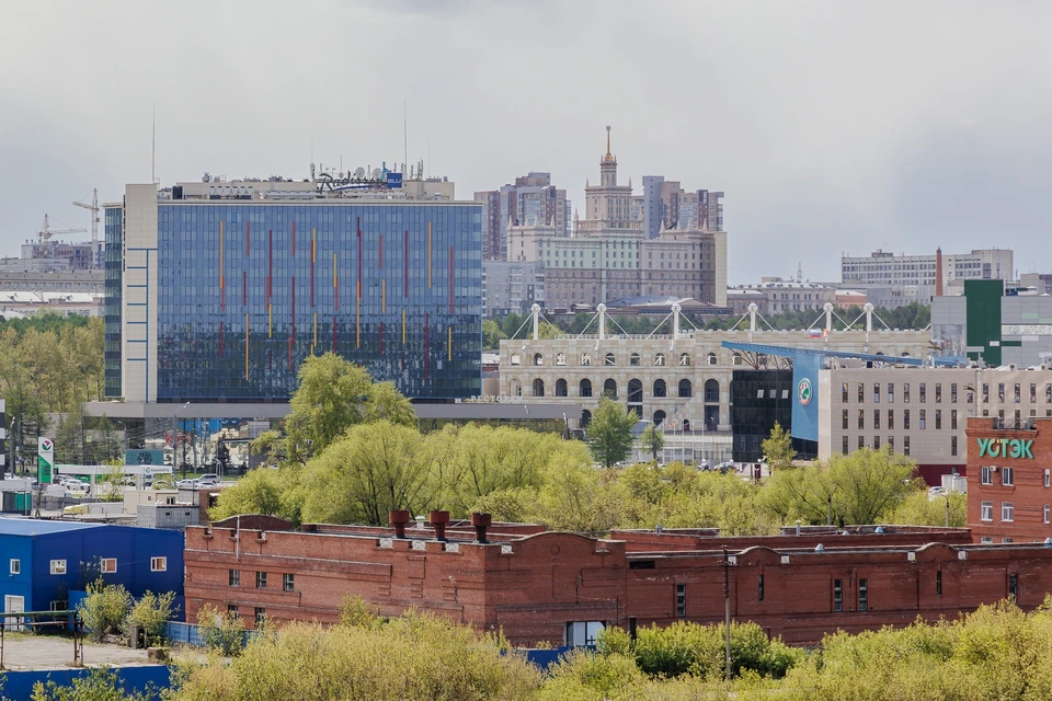 Отель выставили на продажу вслед за торговыми центрами.