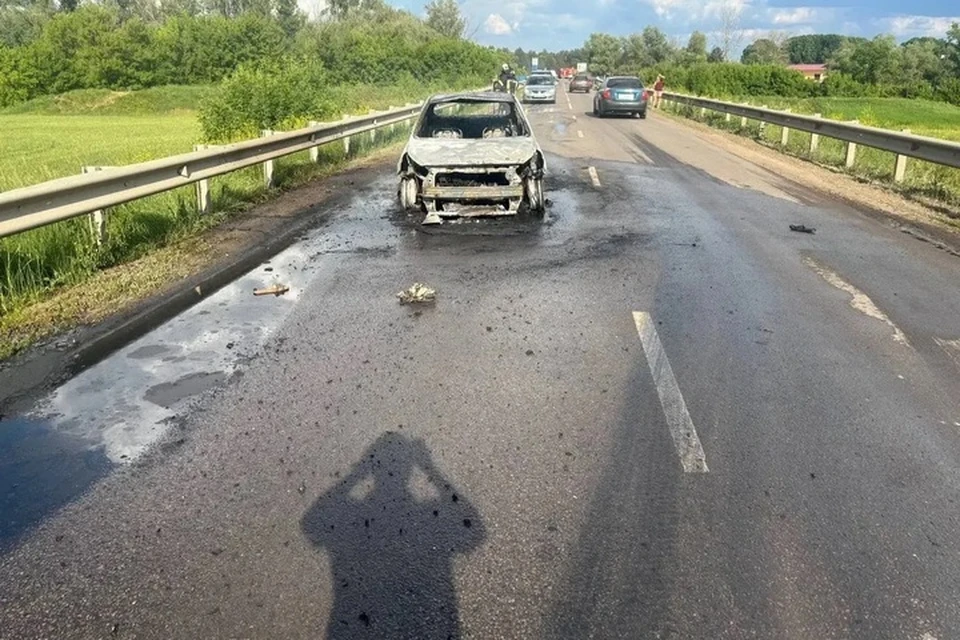 В ЛНР дрон ВСУ поджёг легковушку с семьёй, пострадал мужчина. ФОТО: Правительство ЛНР