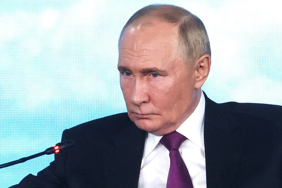 Путин подписал закон об уголовной ответственности за подделку справок о ВИЧ