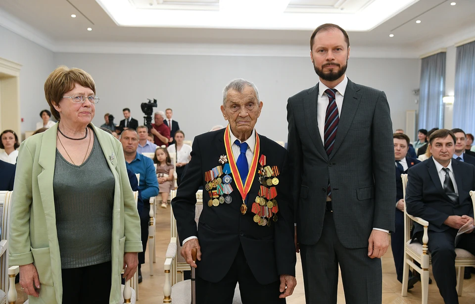 Почетный гражданин Тверской области Арсений Михайлович Сухопаров удостоен ордена «За доблестный труд».