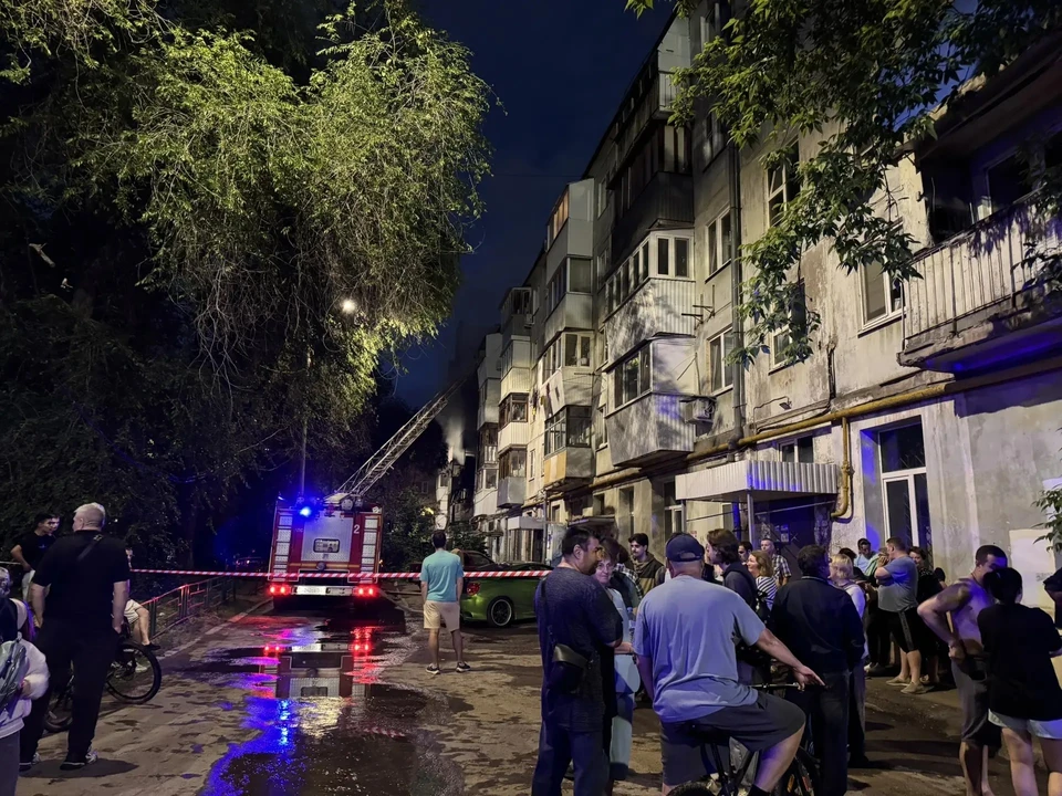 В результате пожара в жилом доме было повреждено 24 квартиры.