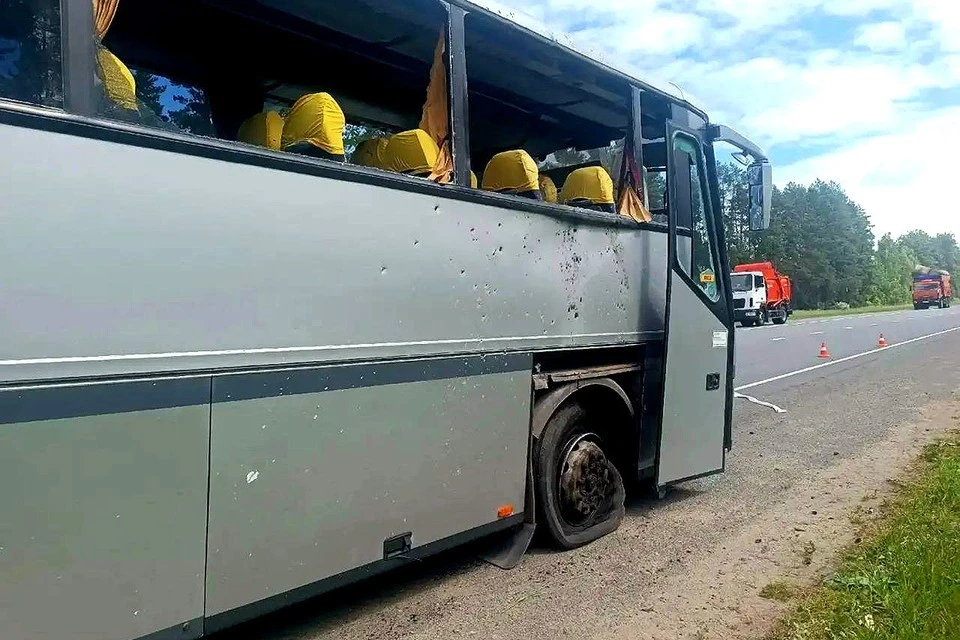 МИД Белоруссии жестко осудил украинскую армию за удар по автобус с детьми в Брянской области. Фото: t.me/sbbytoday
