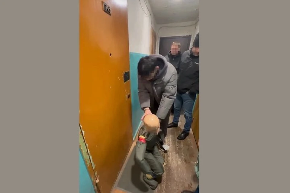 Фото: проверка показаний на месте происшествия, СУ СКР по Тюменской области