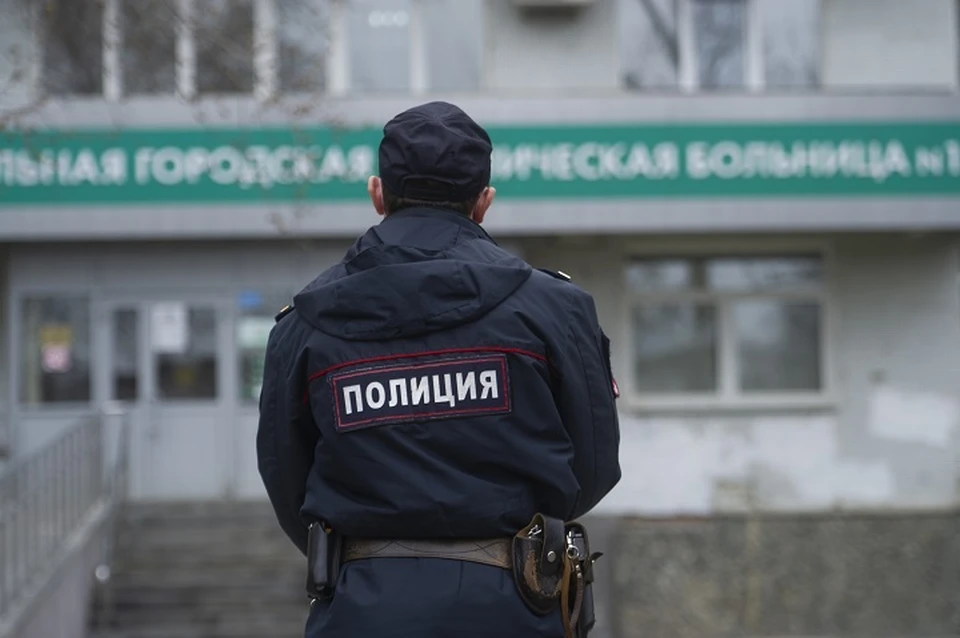 Сотрудники полиции начали проверку по факту ДТП.