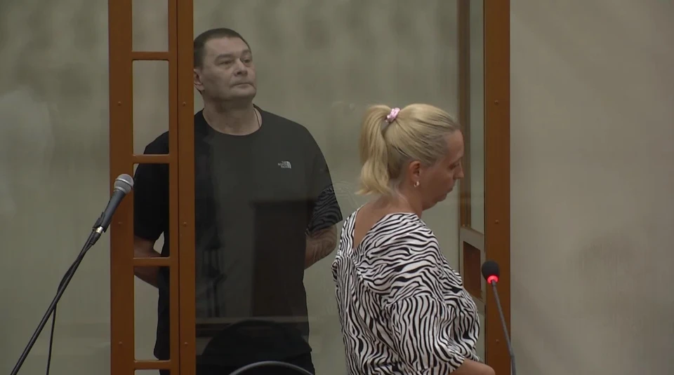 На финальном заседании подсудимый полностью признал вину и обратился с покаянием к матери убитой