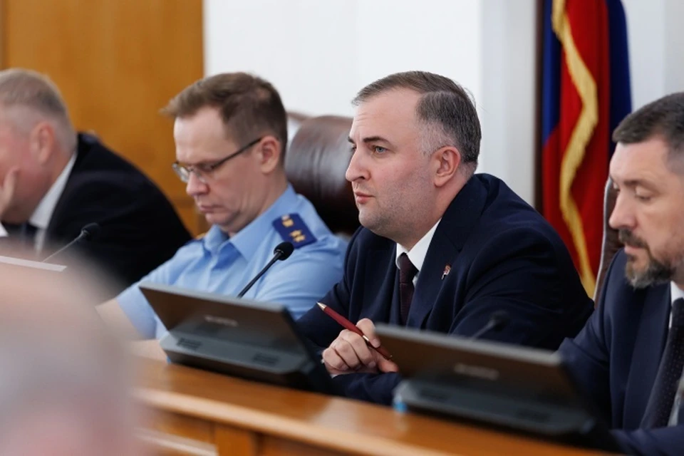Заседание областного парламента практически полностью было посвящено социальным законам. Фото: Олег Татаркин/zs74.ru