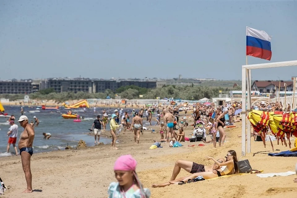 На пляжах Анапы. Фото: Юрий Озаровский