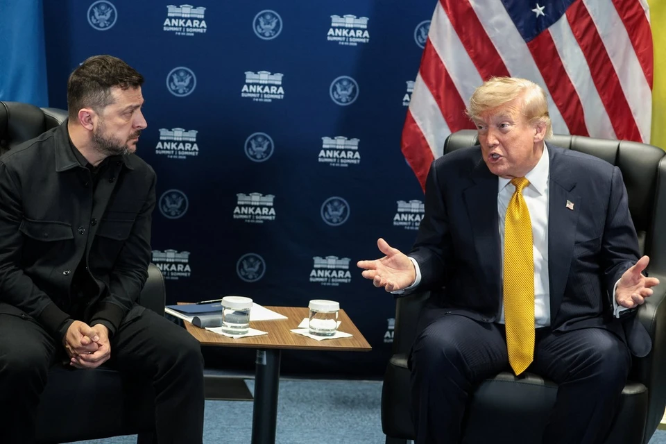 На полях саммита НАТО в Анкаре Трамп и Зеленский провели пресс-конференцию с «фейковыми новостями».