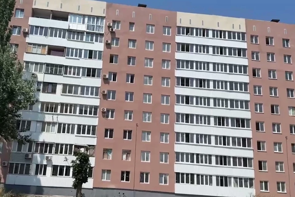 Петербургские строители почти восстановили многоэтажку в Мариуполе. Фото: Представительство Санкт-Петербурга в Мариуполе
