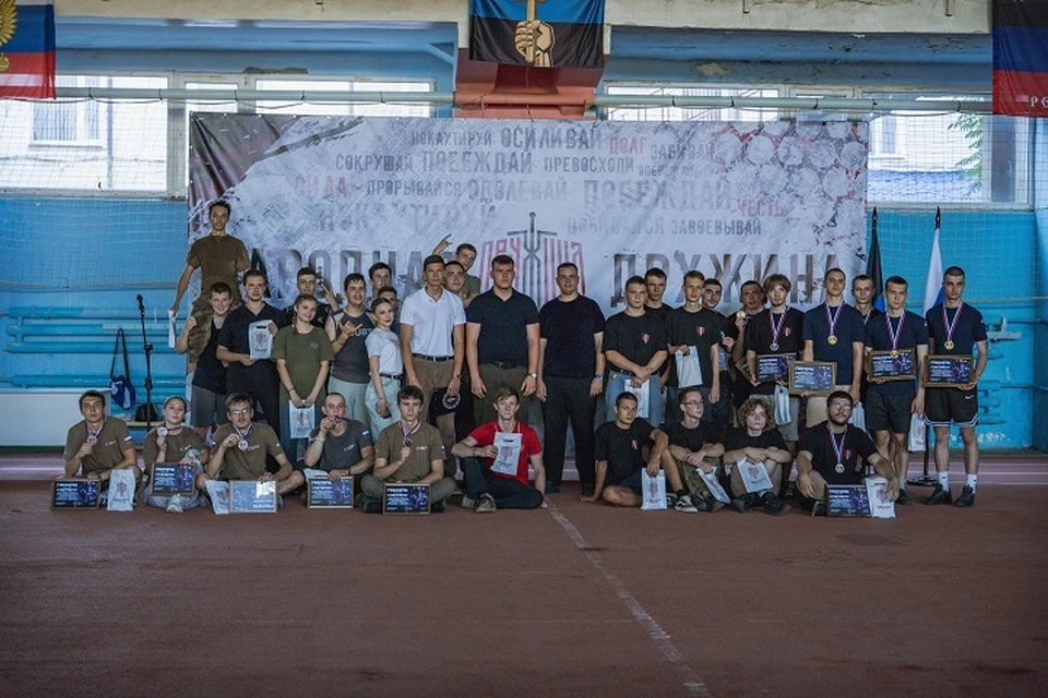 Первый фиджитал-турнир в ДНР по «Counter-Strike» и лазертагу прошел в Донецке. Фото: Минмол ДНР
