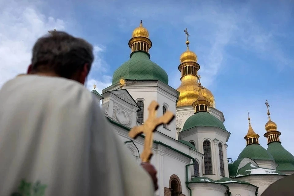 Может ли исповедь стать психотерапией? Священник и психотерапевт дали ответ Фото: Ирина Яковлева/ТАСС