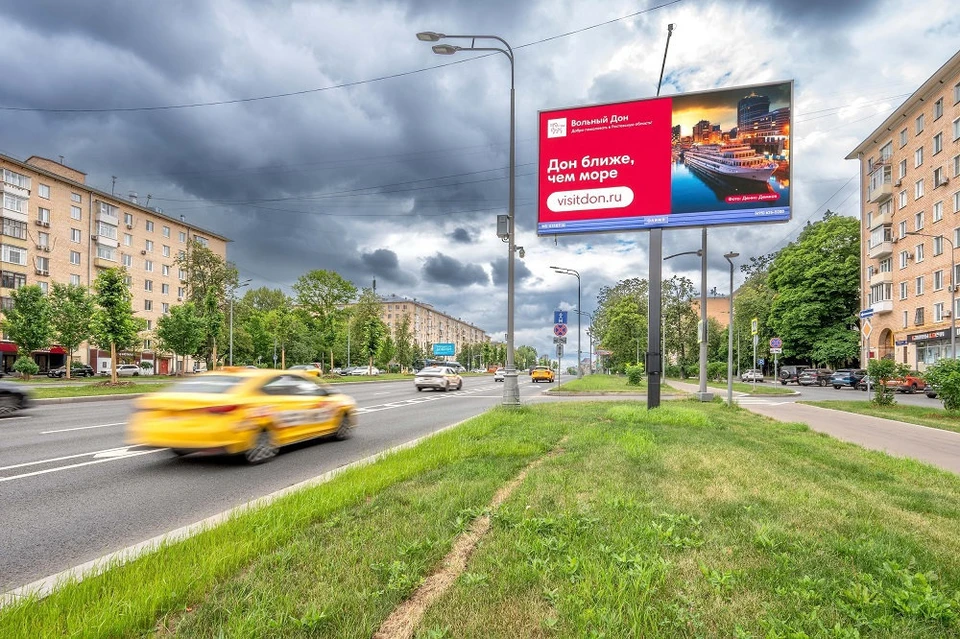 Узнаваемые баннеры с донскими видами можно встретить в 11 городах России. Фото: Группы компаний Russ