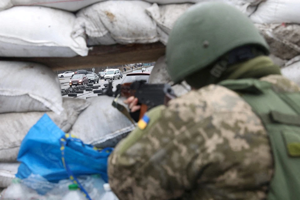 Украинские силовики отлавливают дезертиров из числа морских пехотинцев.