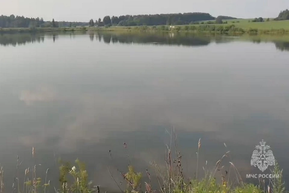 Жителей призывают не отпускать детей к водоемам без присмотра. Фото: пресс-служба ГУ МЧС по Удмуртии