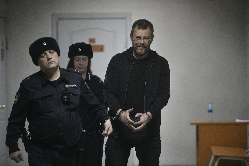 По версии следствия, в подкупе участвовали пять человек