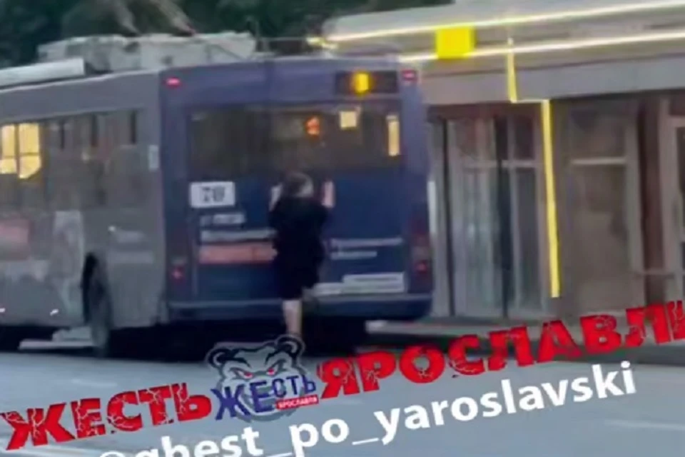 Опасные забавы подростков пугают земляков. Фото: телеграм-канал Жесть Ярославль