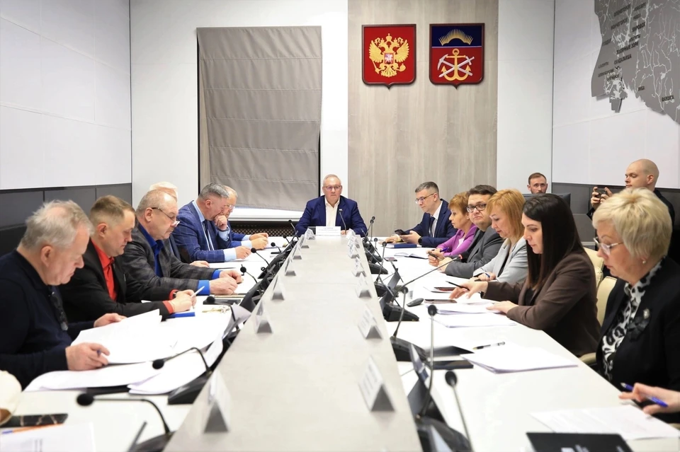 Необходимость ремонта возникла после того, как здание школы, построенное в 1977 году, признали аварийным и небезопасным. Фото: Мурманская областная Дума