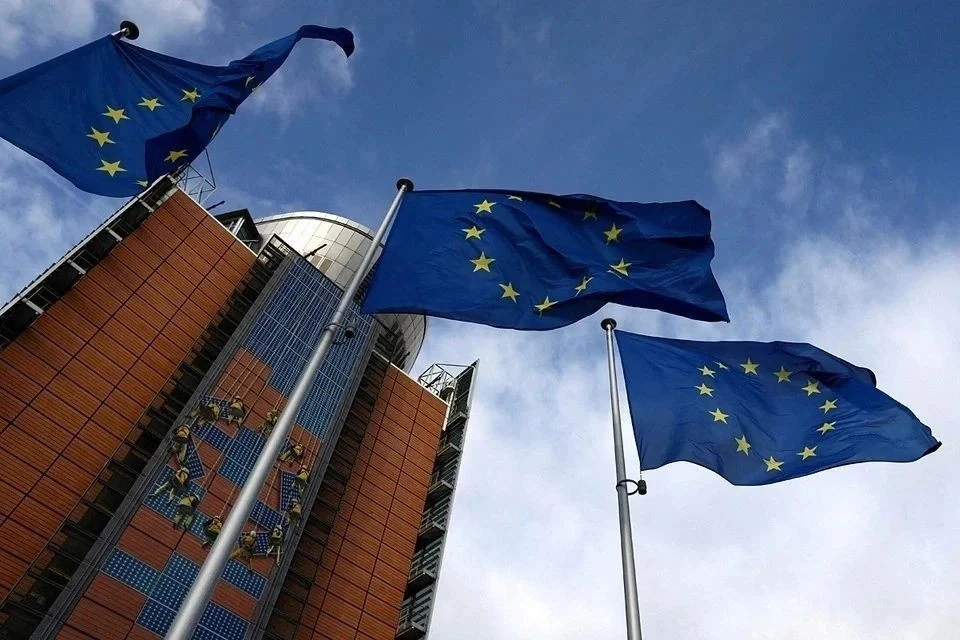 Европа активно сокращает импорт СПГ