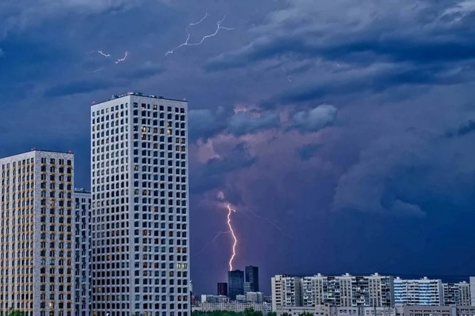 МЧС предупредило о грозах на 2 августа. Фото носит иллюстративный характер.