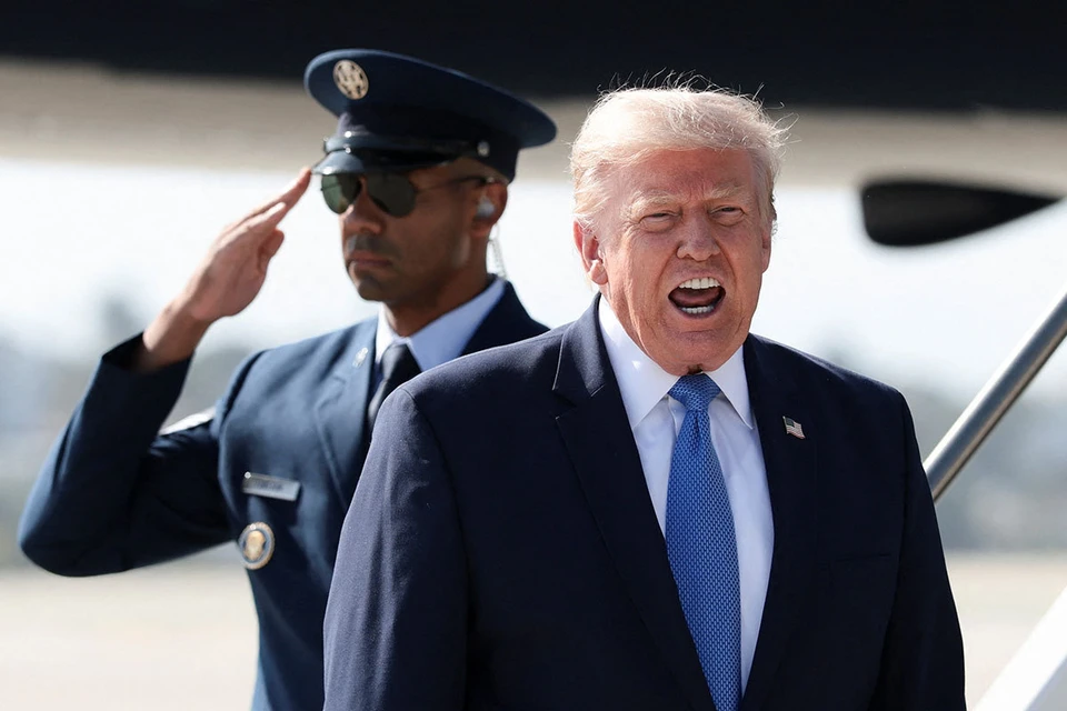 Дональд Трамп: «Пролив будет открыт очень скоро, или они (Иран) получат сильный удар, и после этого пролив будет открыт».